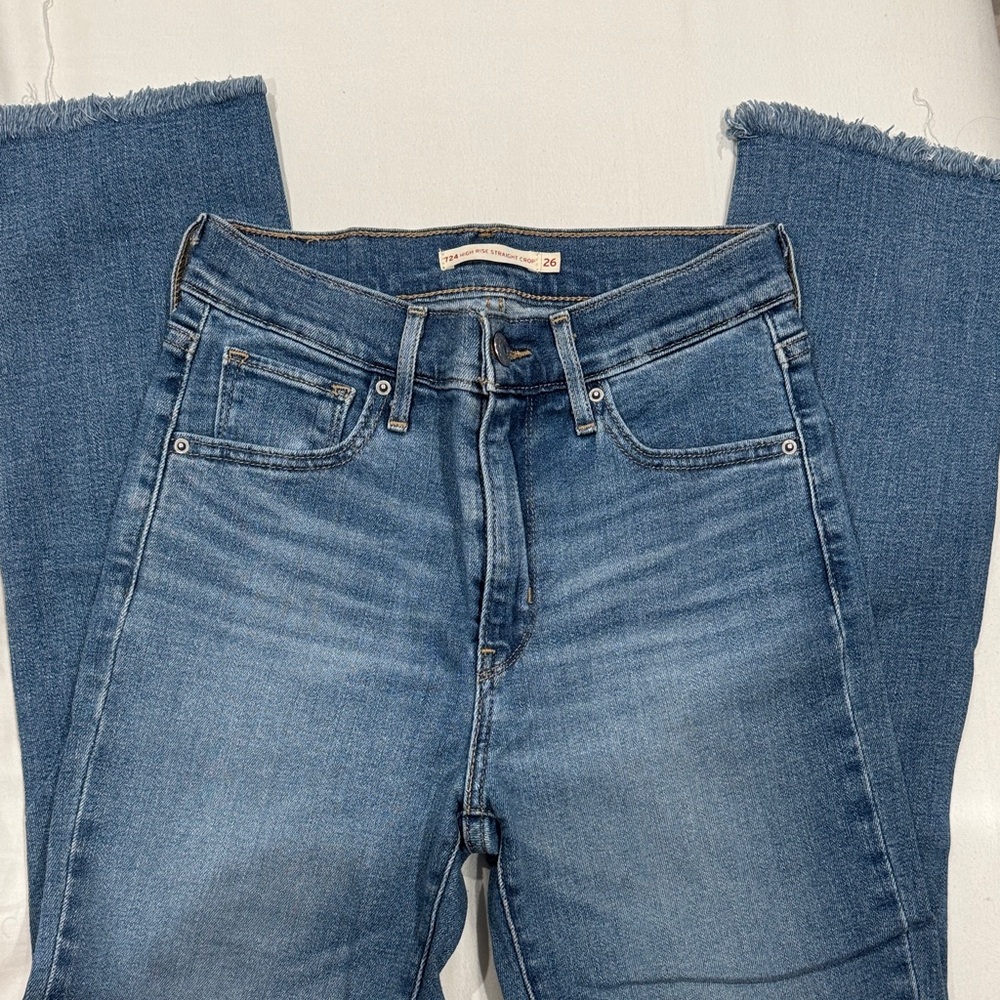 Levi's Women's Distressed Skinny Jeans in Medium Blue